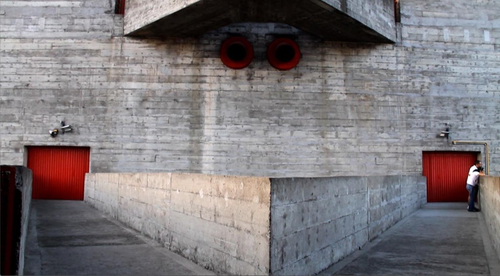 La imagen tiene un atributo ALT vacío; su nombre de archivo es lina_bo_bardi_together_metalocus_05_1280-1.jpg